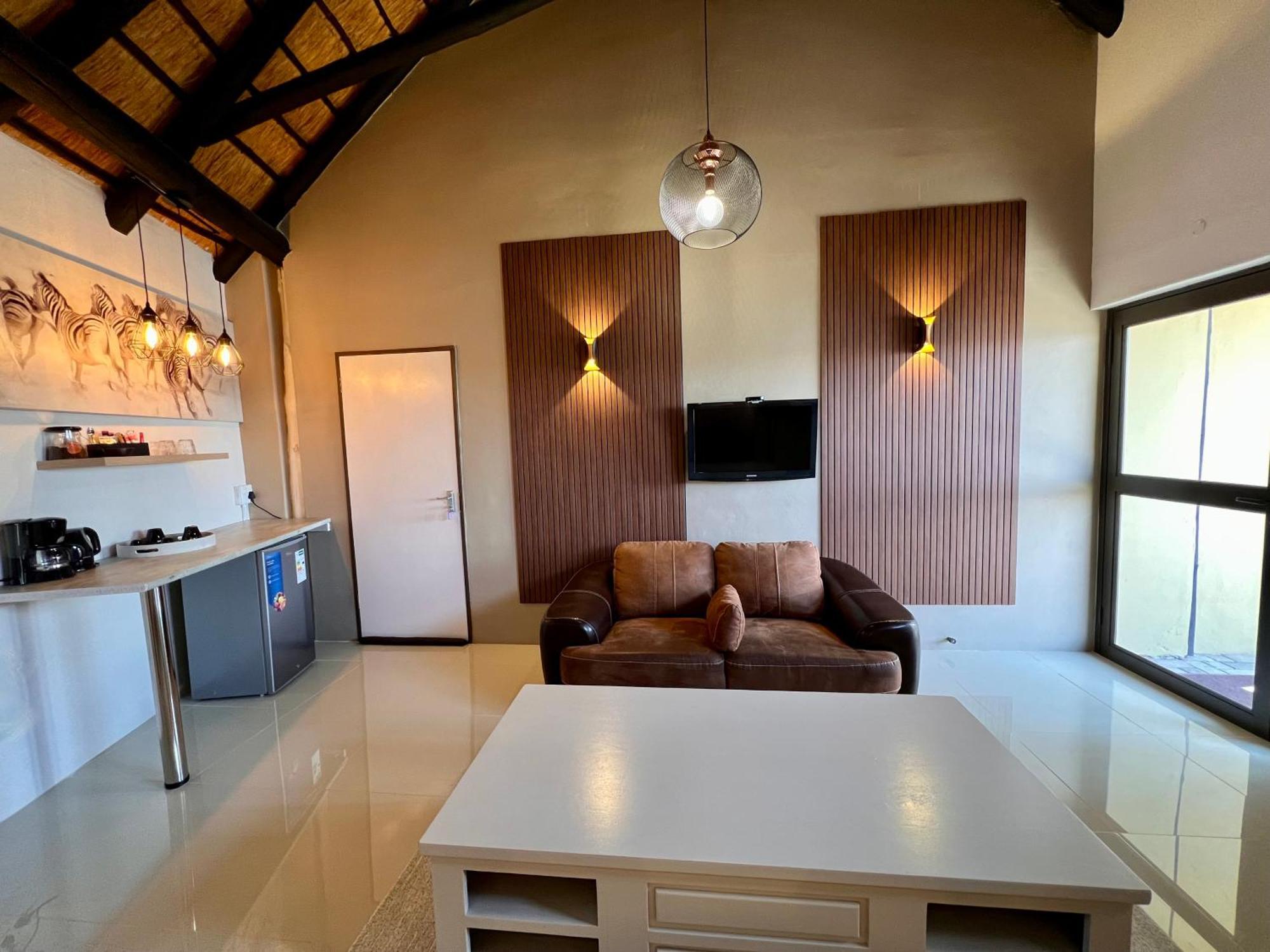 Lapa Lange Game Lodge Mariental Exterior foto