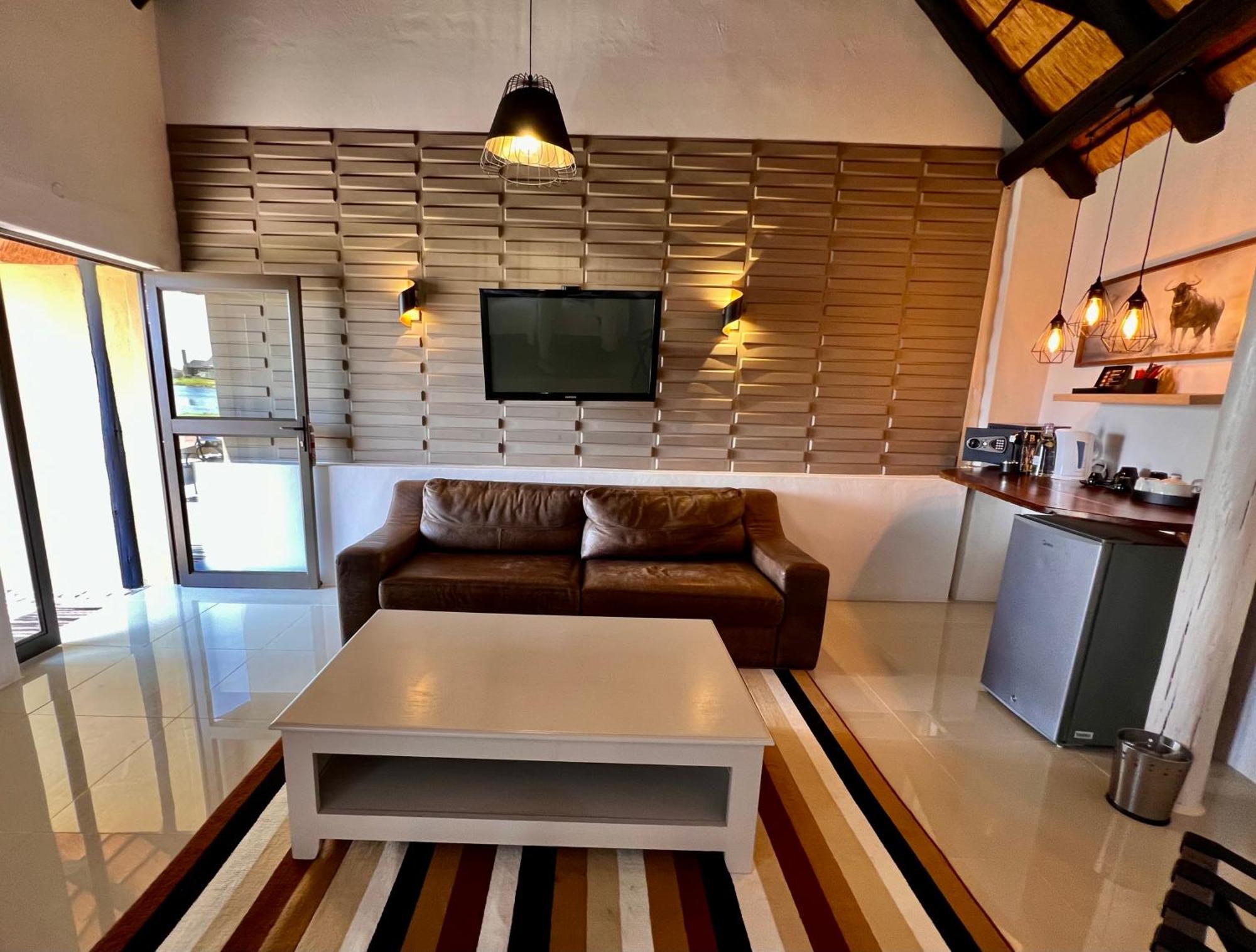 Lapa Lange Game Lodge Mariental Exterior foto